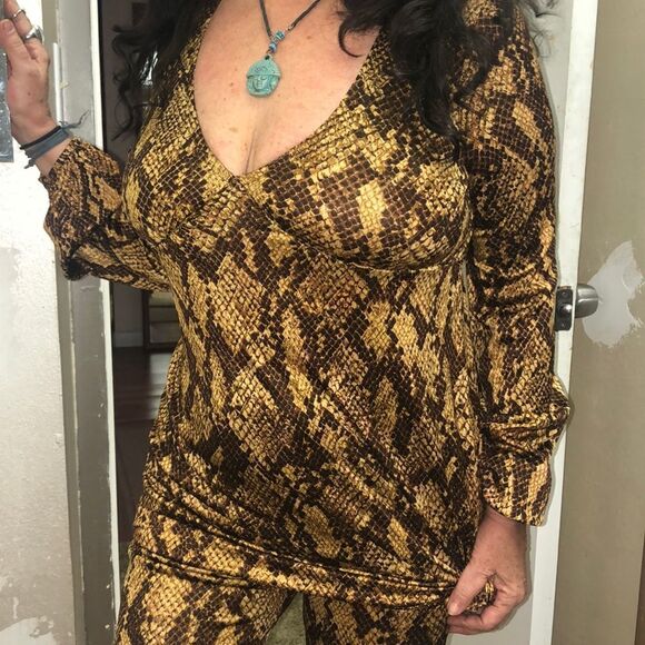 Python print pant and tunic - Picture 2 of 5